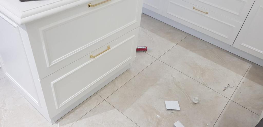 בני התקנות והנדימן בני התקנות והנדימן