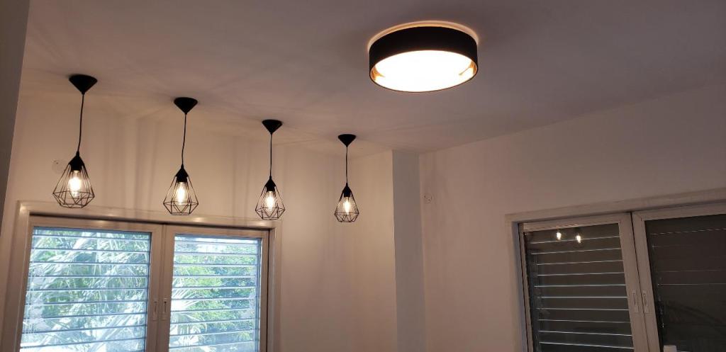 אלעד הנדימן אלעד הנדימן