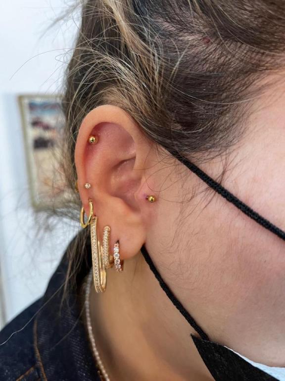 Madness פירסינג Madness פירסינג