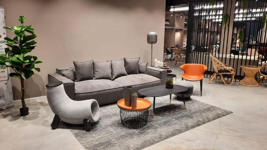 פרזנטו מבית מיליון כסאות פרזנטו מבית מיליון כסאות