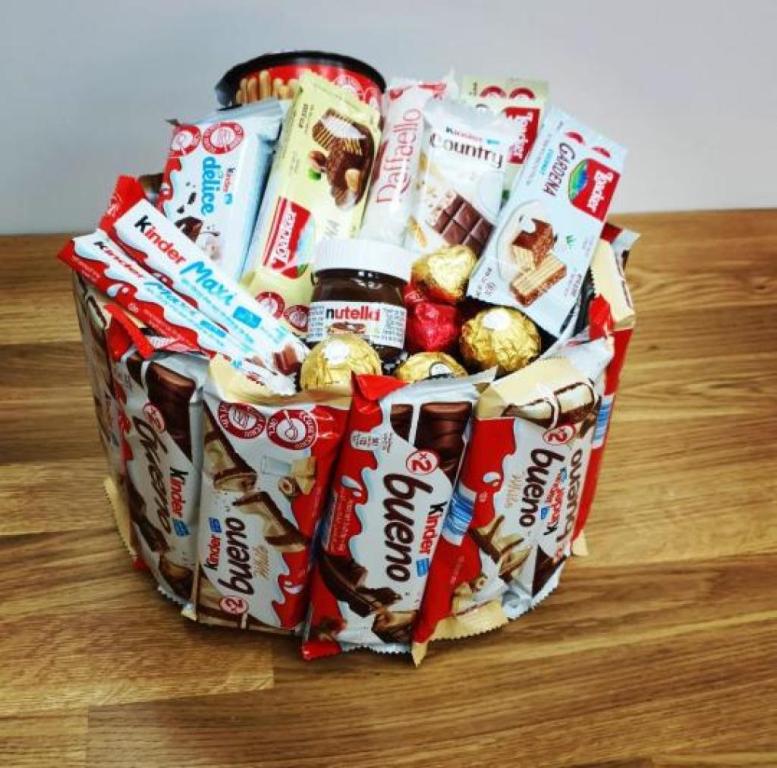 עדי מתנות ופרחים עדי מתנות ופרחים