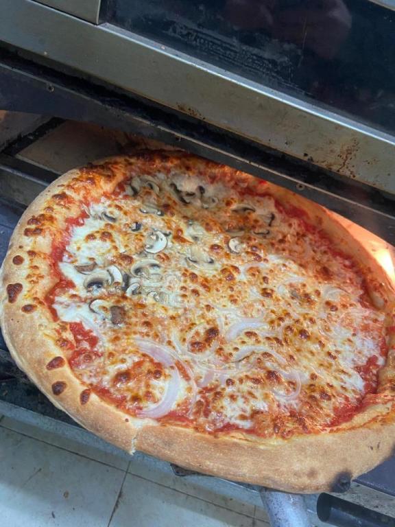 פיצה גיגי פיצה גיגי