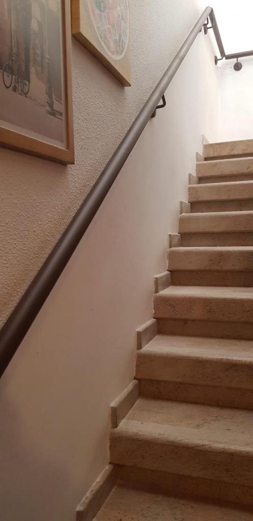 לילך בכור עיצובי מתכת לילך בכור עיצובי מתכת