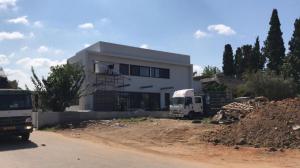 סטודיו 04