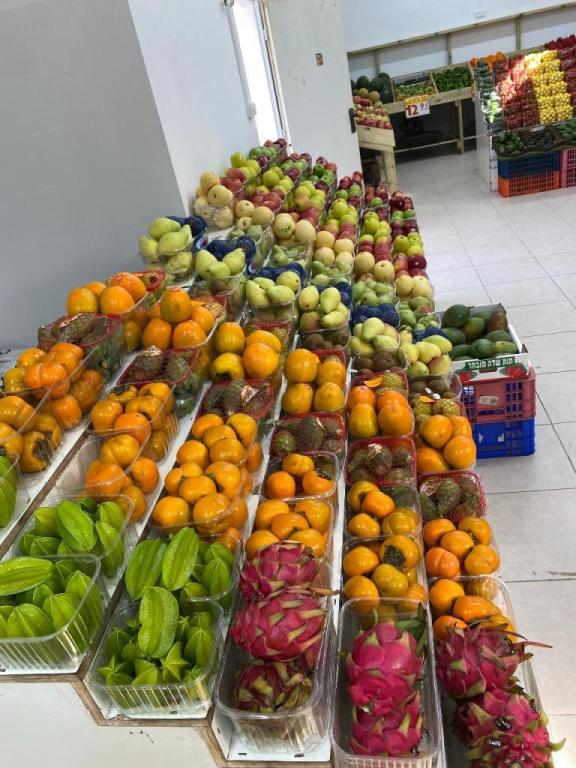 שוק פרדס חנה שוק פרדס חנה