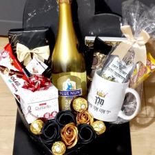 Shay lee gifts r