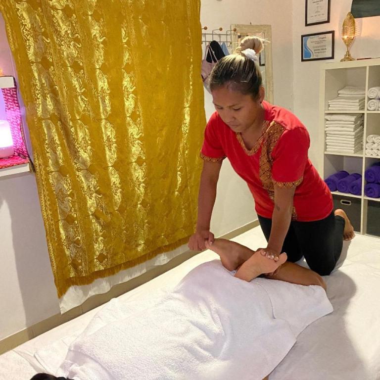 תאי וייב מסאז' תאי וייב מסאז'