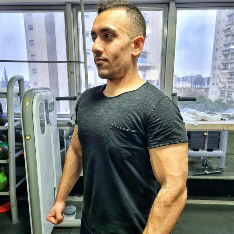 רונן יצחקוב רונן יצחקוב