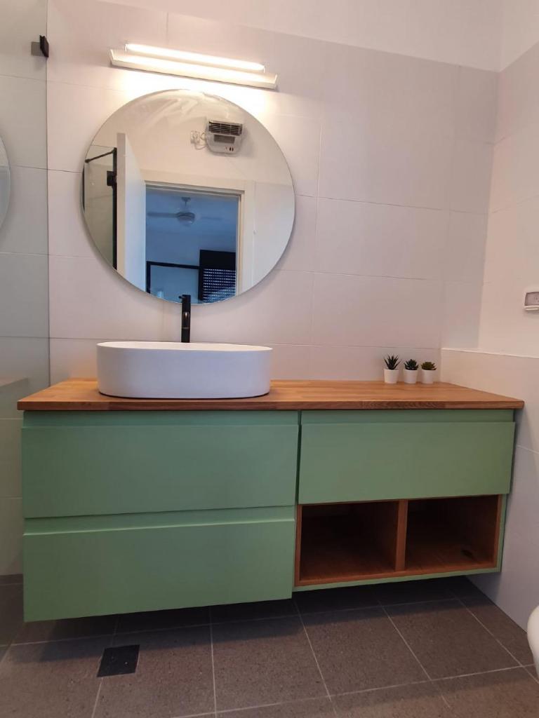 ארונות אמבטיה G.H ארונות אמבטיה G.H