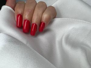 Ziv nails