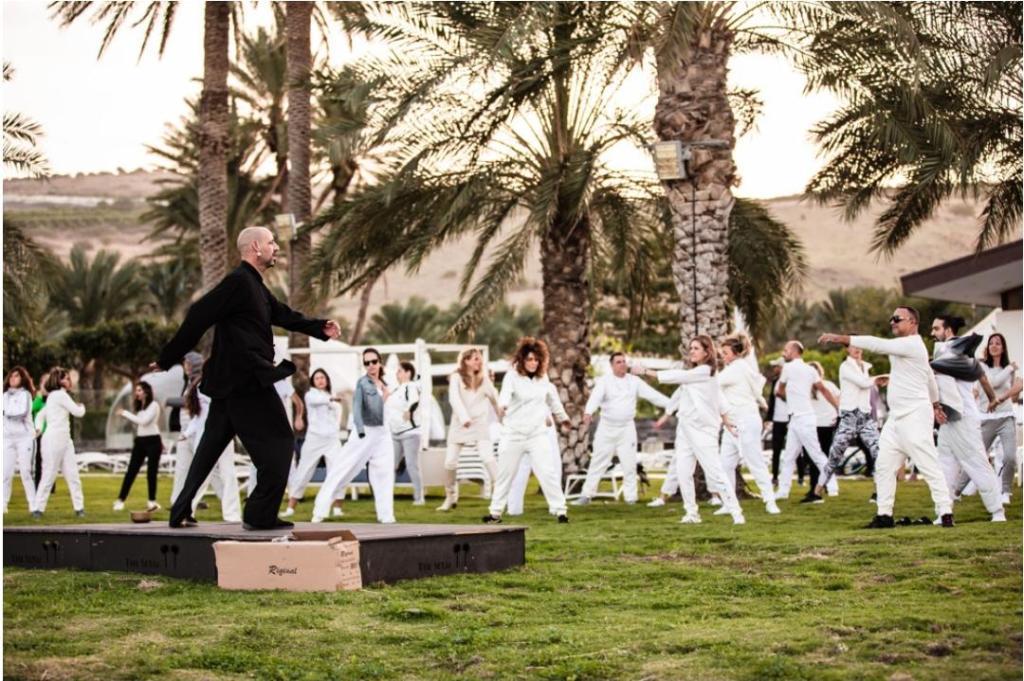 ''לגעת באמת'' מורה מטפל ''לגעת באמת'' מורה מטפל