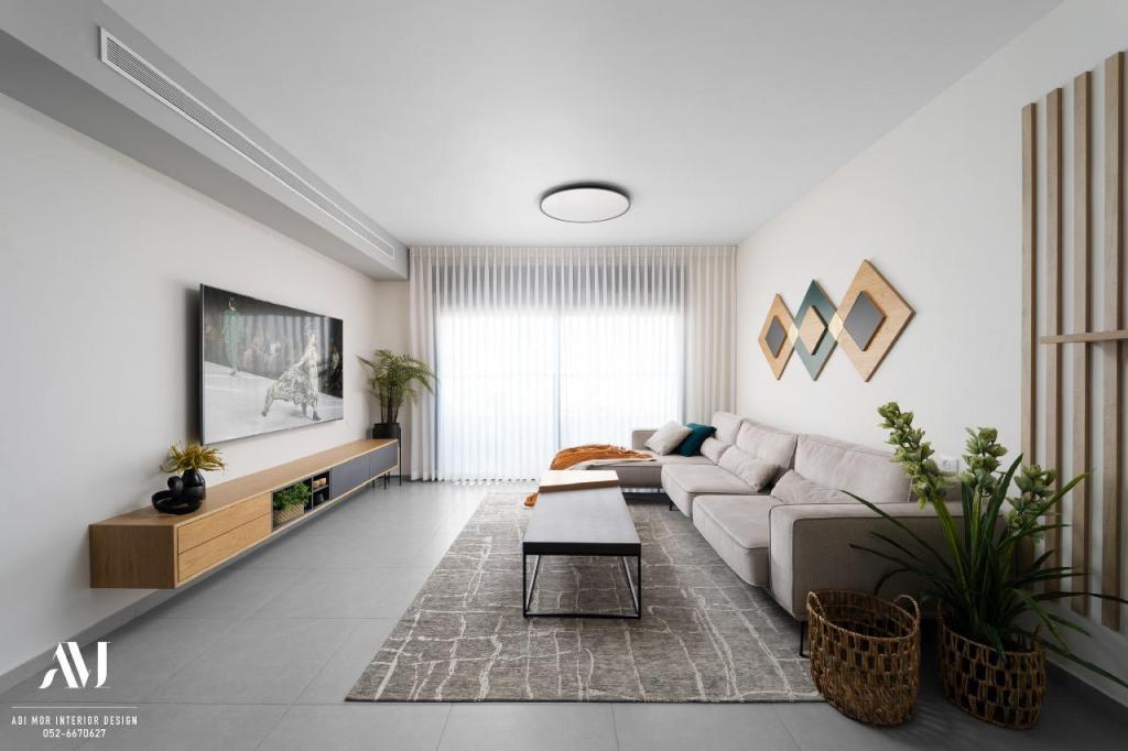 עדי מור עדי מור