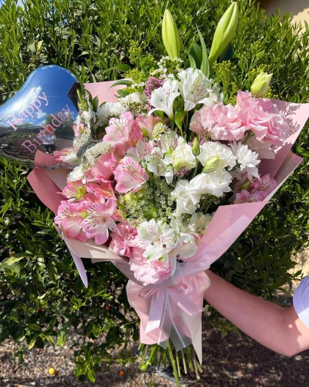 פרחי נוני NUNI flowers פרחי נוני NUNI flowers