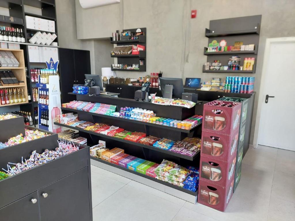 מחסני שיווק בע"מ מחסני שיווק בע"מ