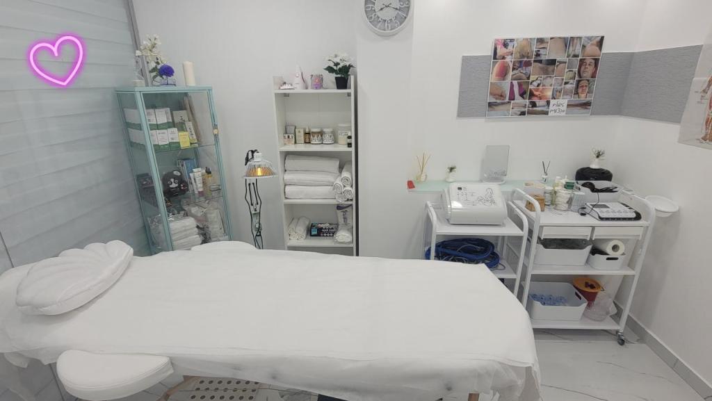 קליניקה לוטוס לבן קליניקה לוטוס לבן