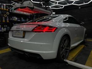 Dor detailing