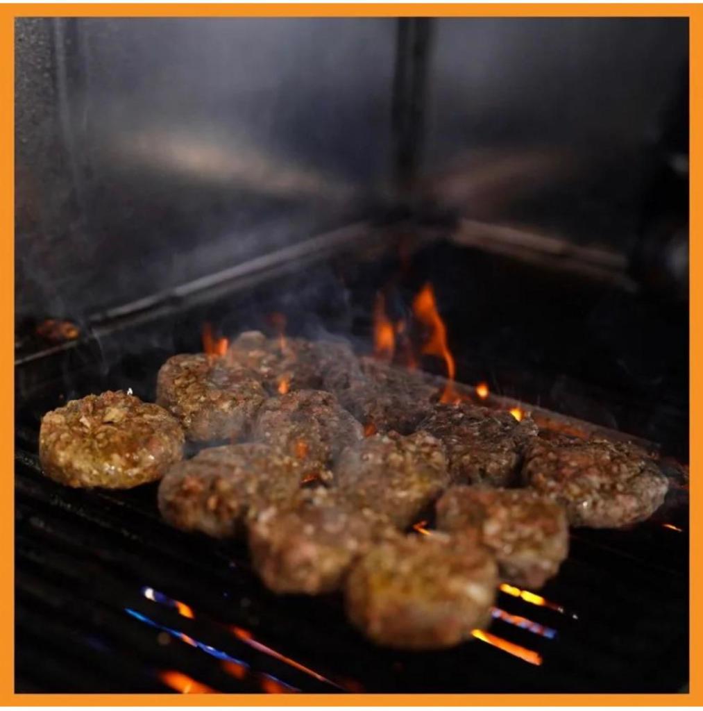 גברי קונספט בפיתה גברי קונספט בפיתה