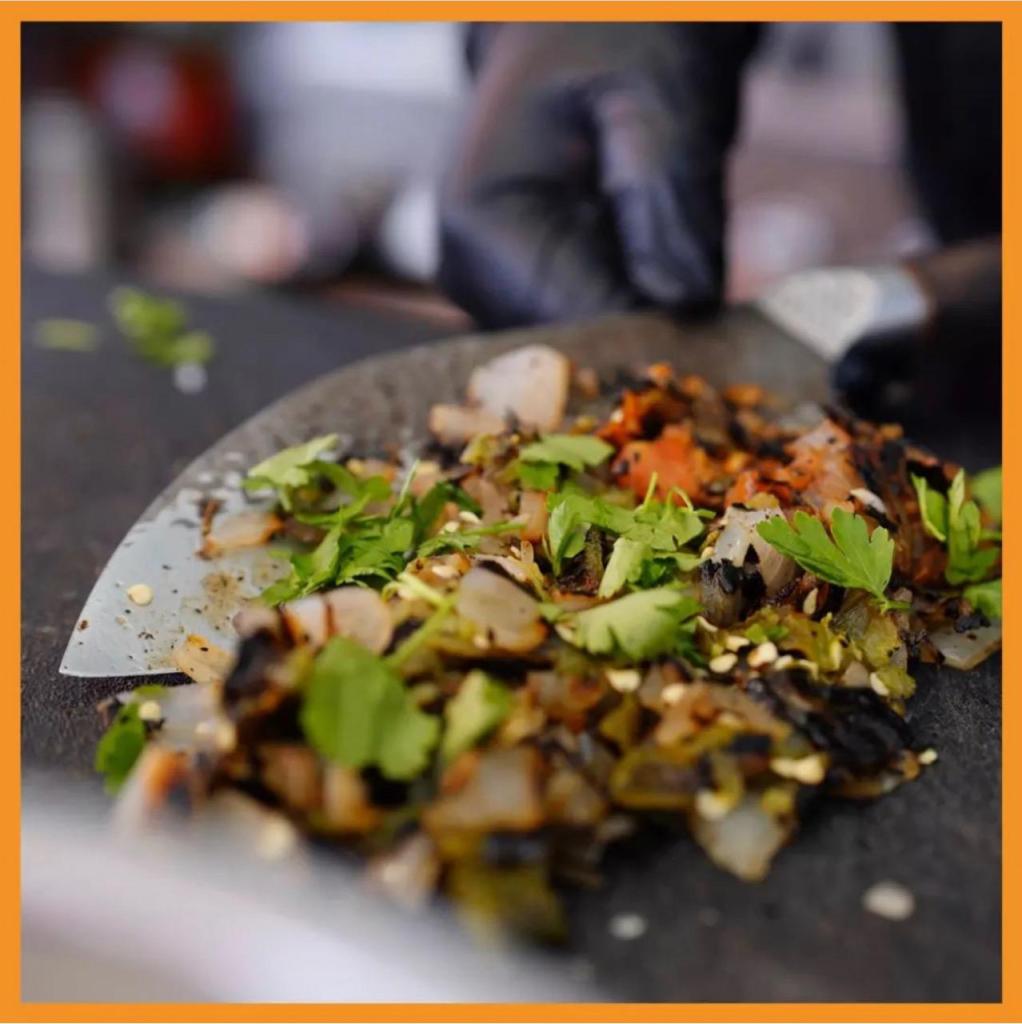 גברי קונספט בפיתה גברי קונספט בפיתה