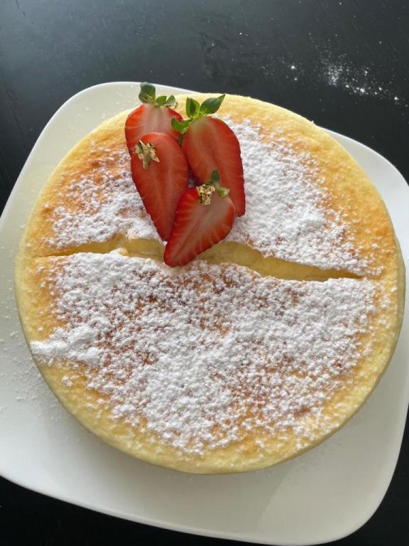 Yuvals Cakes Yuvals Cakes