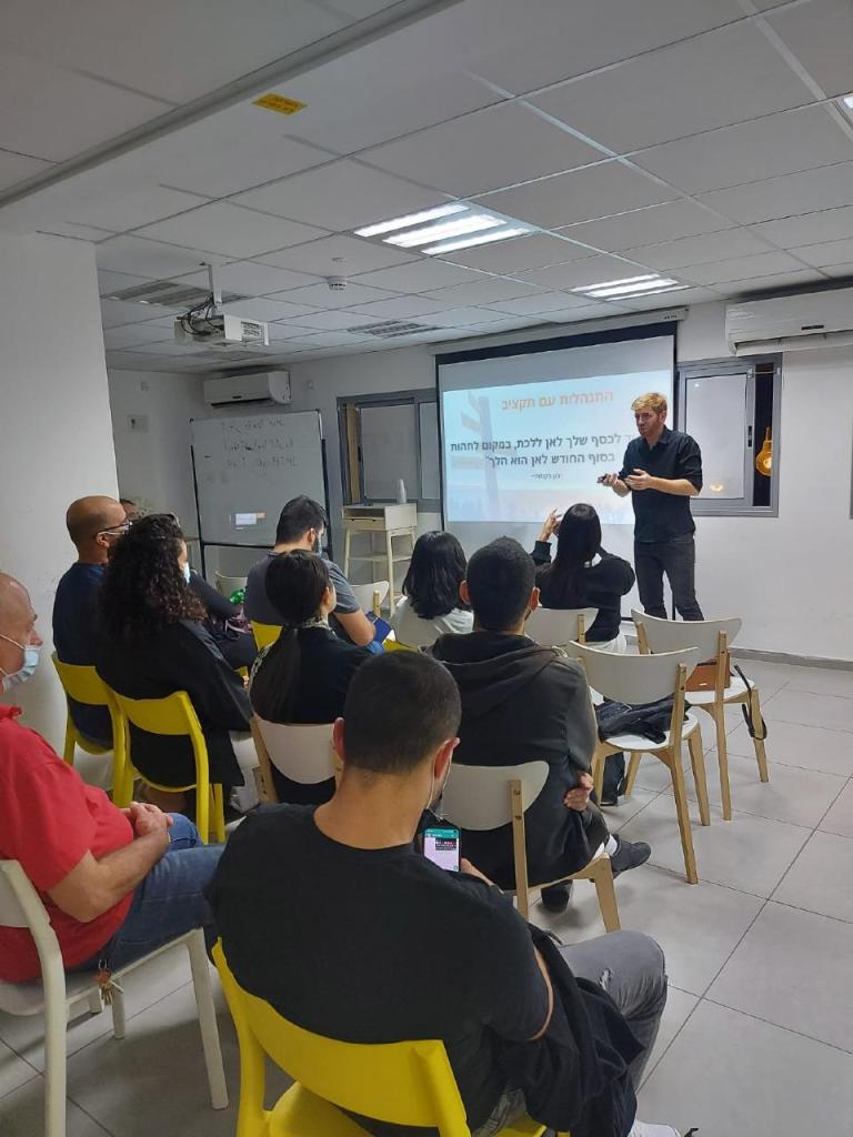 בית להצלחה פיננסית בית להצלחה פיננסית