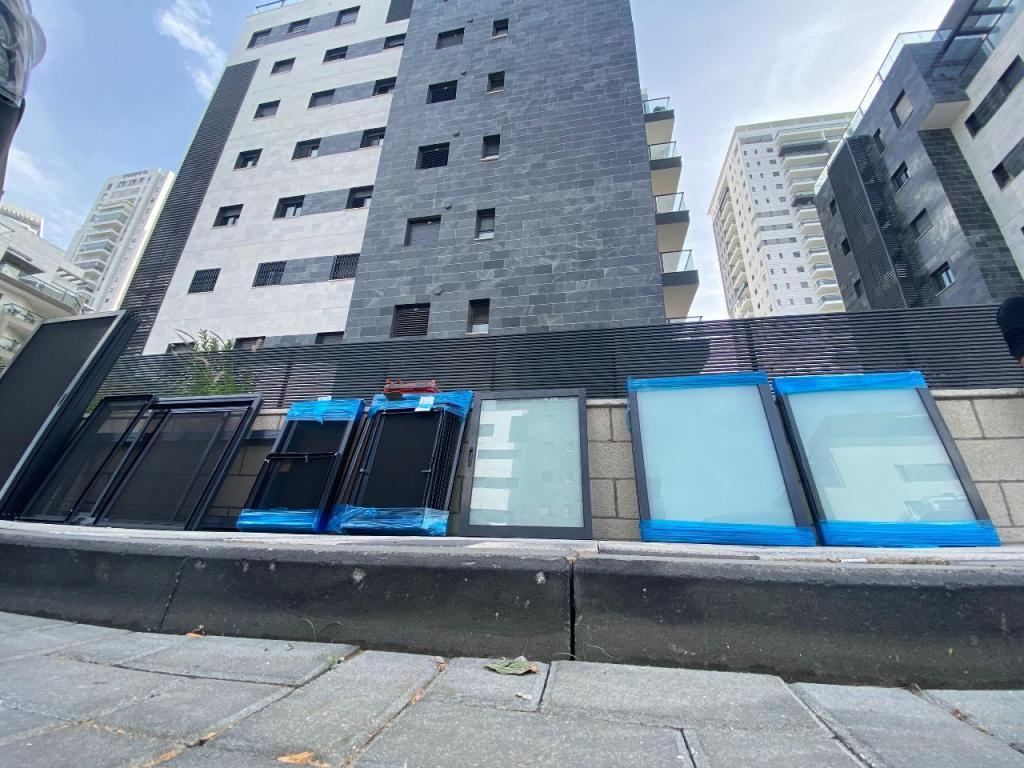 ר.מ תעשיות אלומיניום ר.מ תעשיות אלומיניום