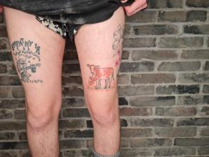 daggers&violets tattoo