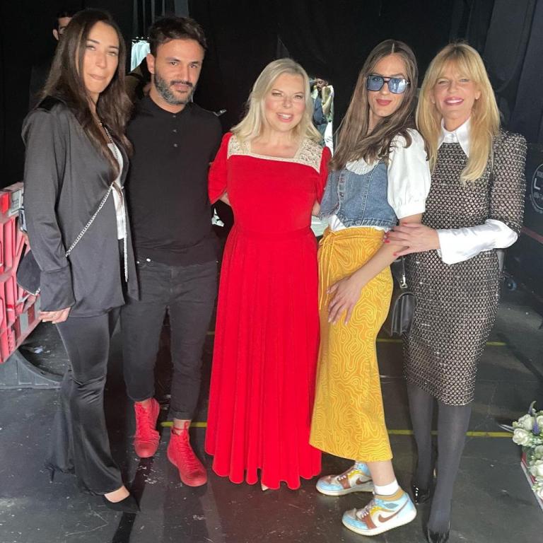 מירי לוריא מירי לוריא