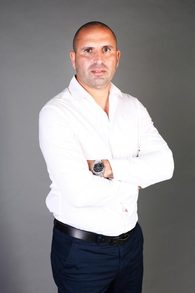 רועי בן שושן רועי בן שושן