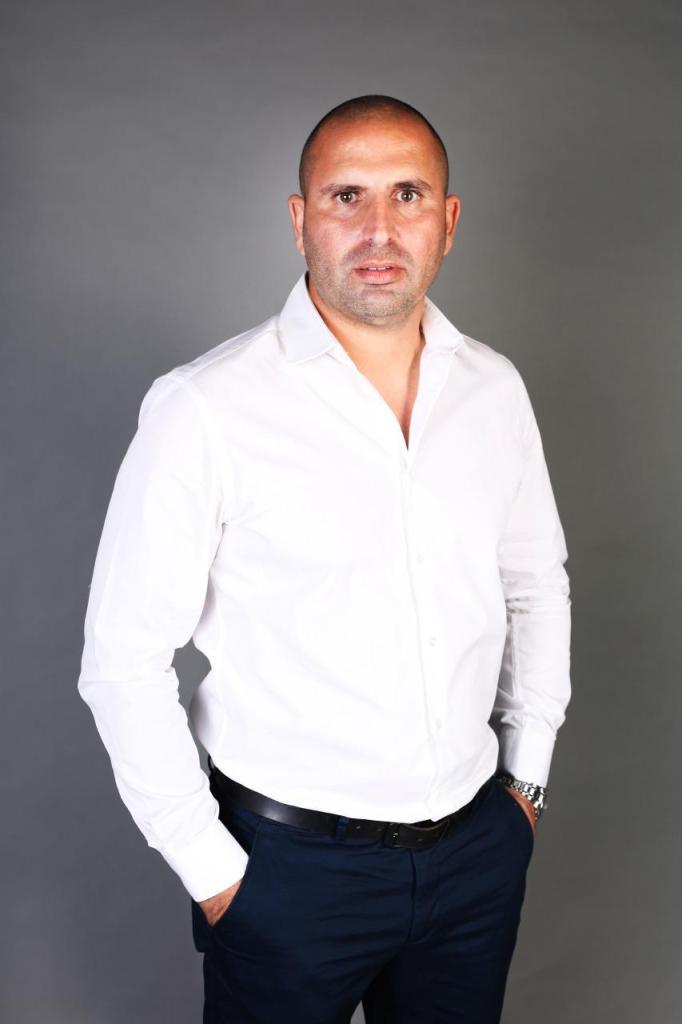 רועי בן שושן רועי בן שושן