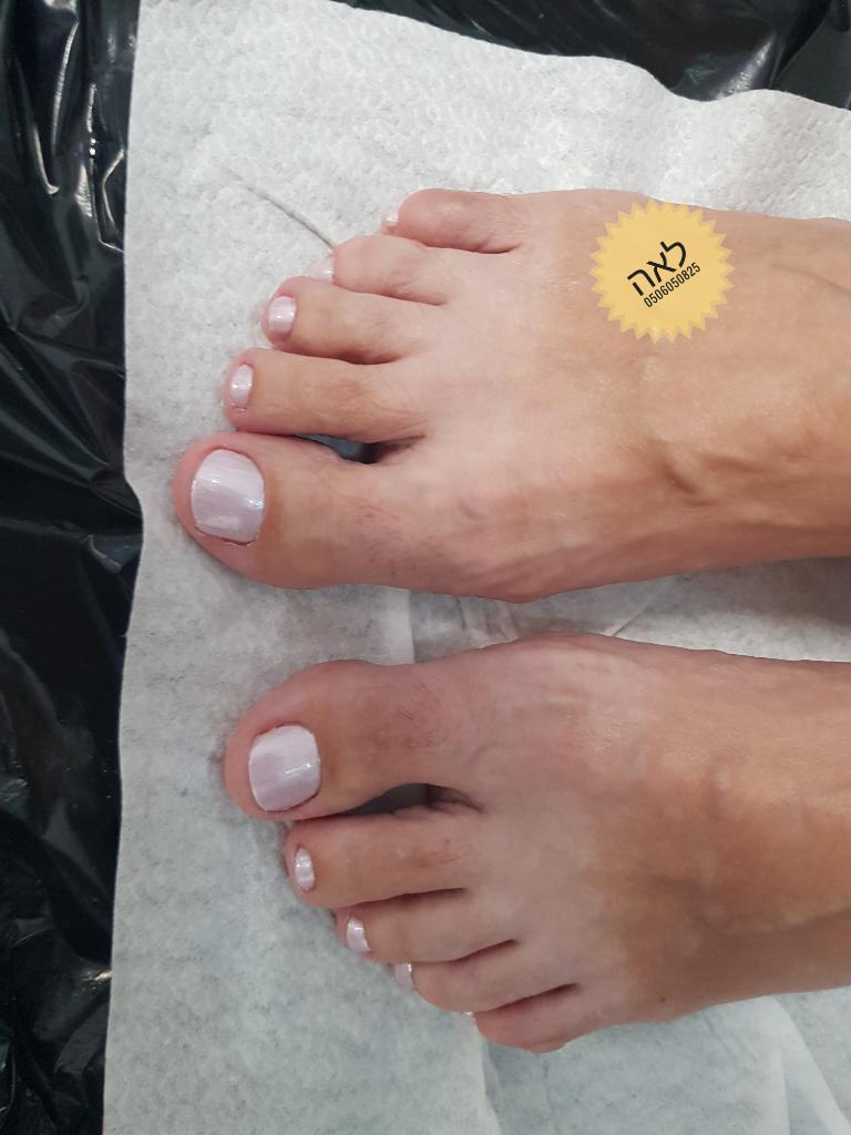 לאה מניקור לאה מניקור