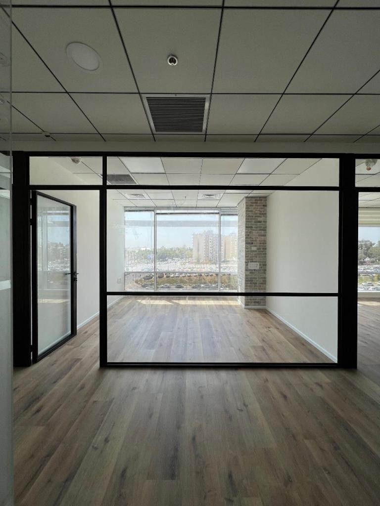 מ.א נדלן מ.א נדלן