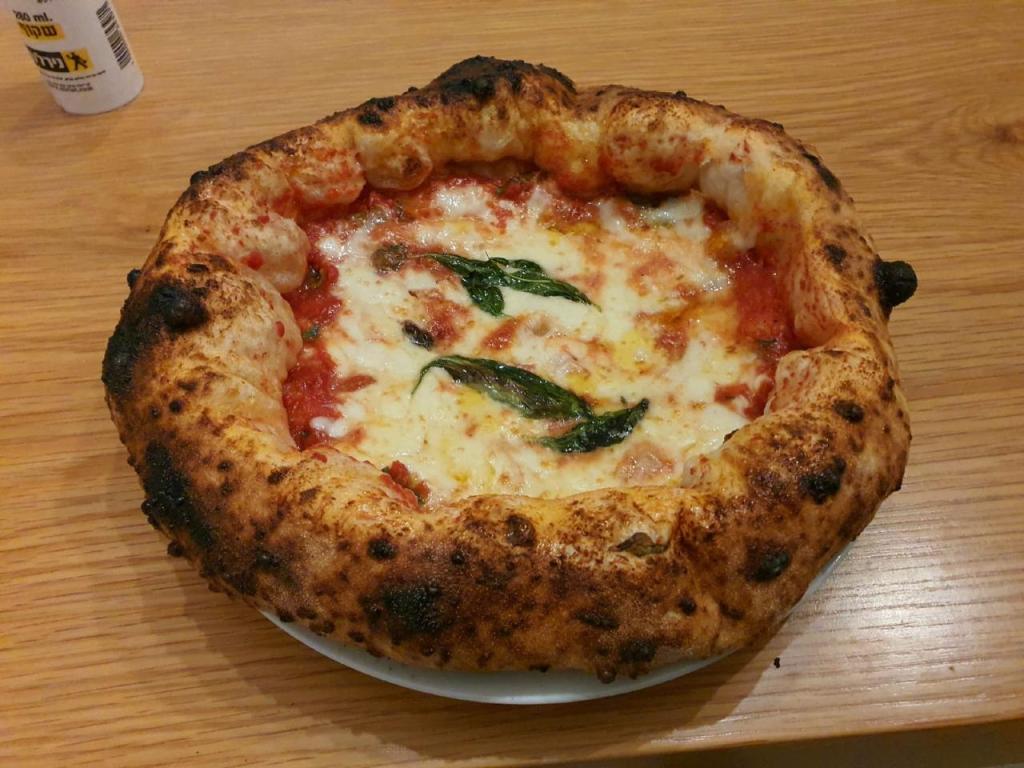 פיצה טאג' פיצה טאג'