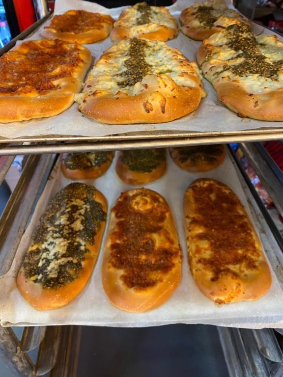 פיצה טאג' פיצה טאג'