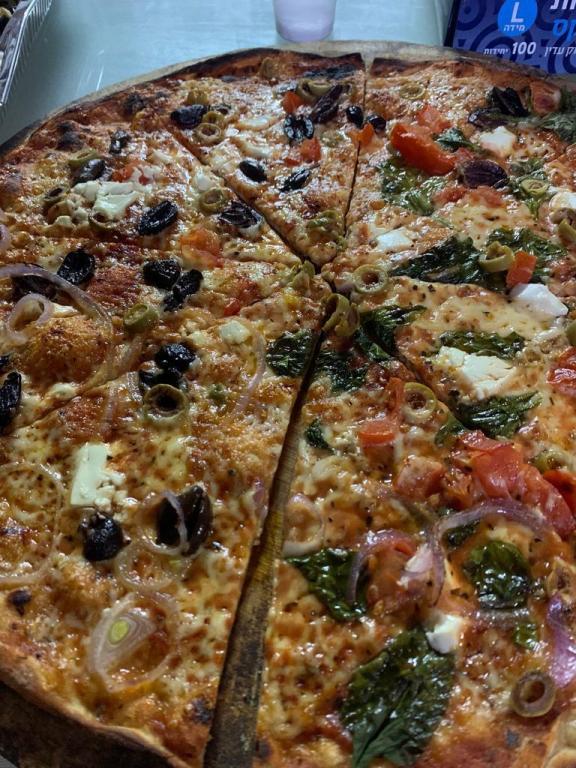 פיצה ארז פיצה ארז