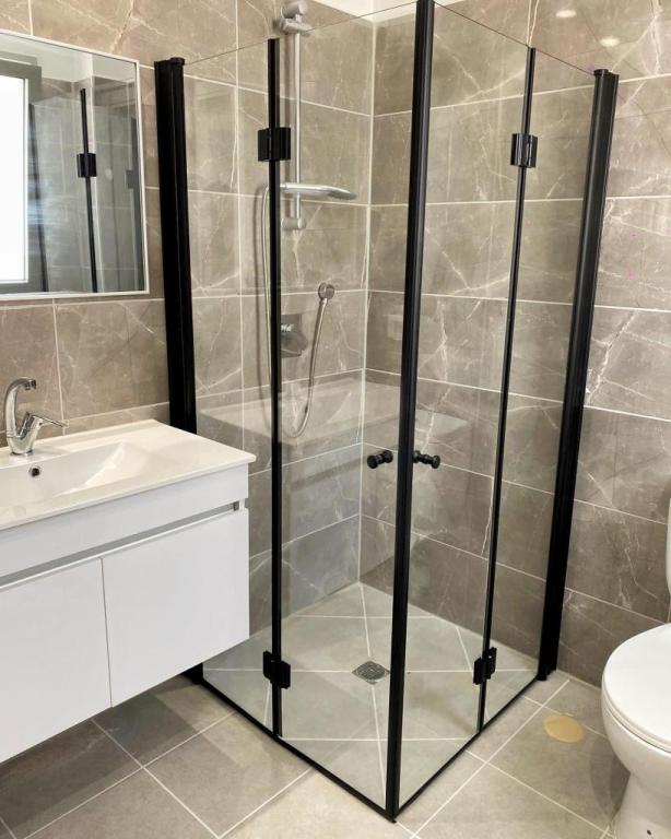 מקלחונים פלוס מקלחונים פלוס