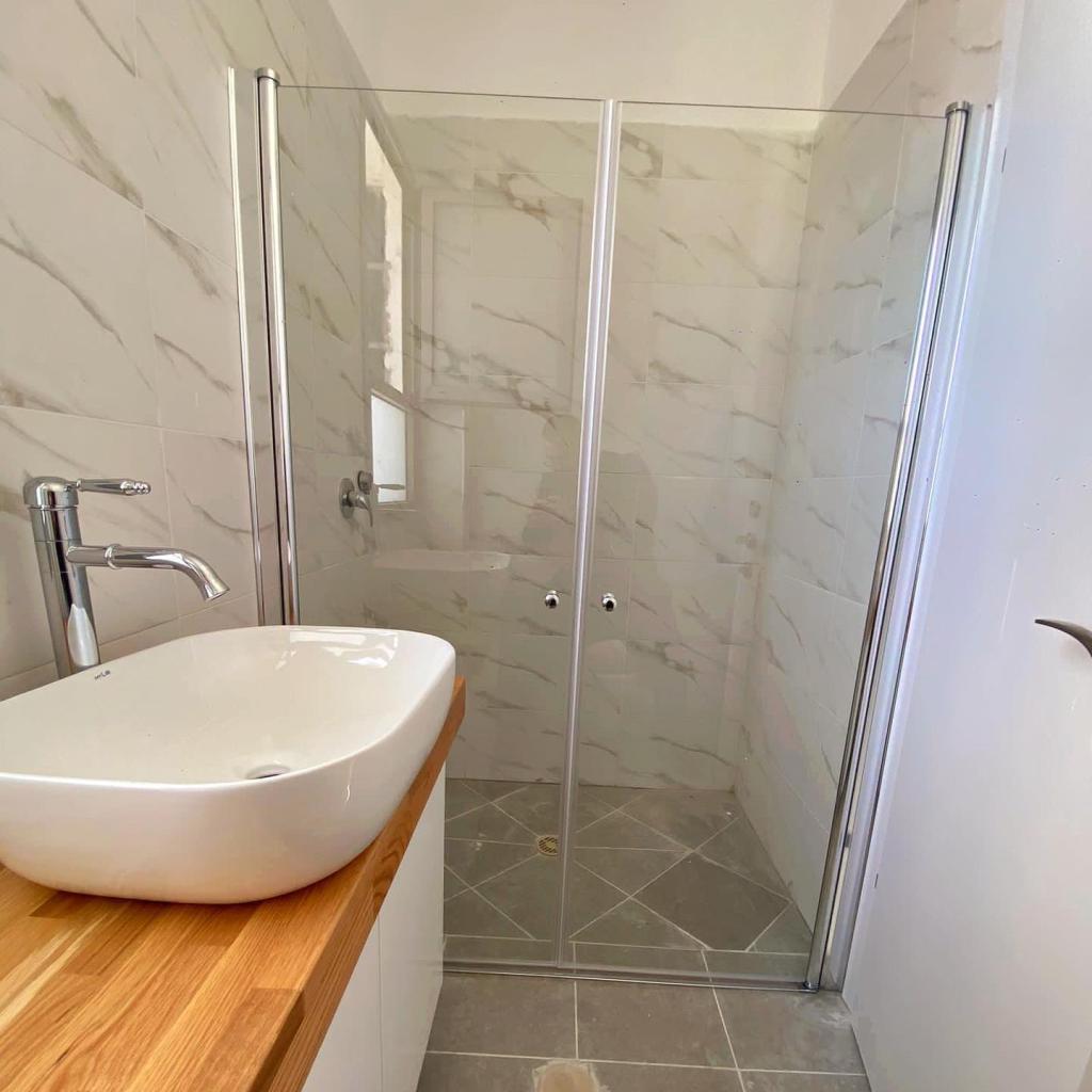 מקלחונים פלוס מקלחונים פלוס