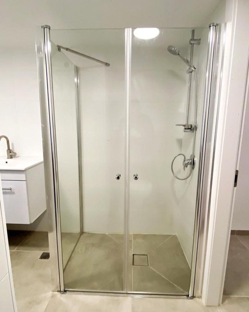 מקלחונים פלוס מקלחונים פלוס