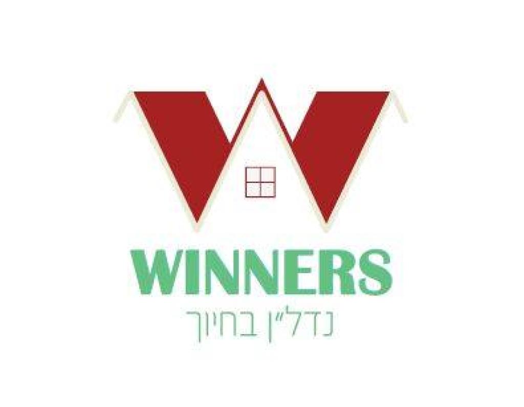 ניופלייס נדלן ניופלייס נדלן