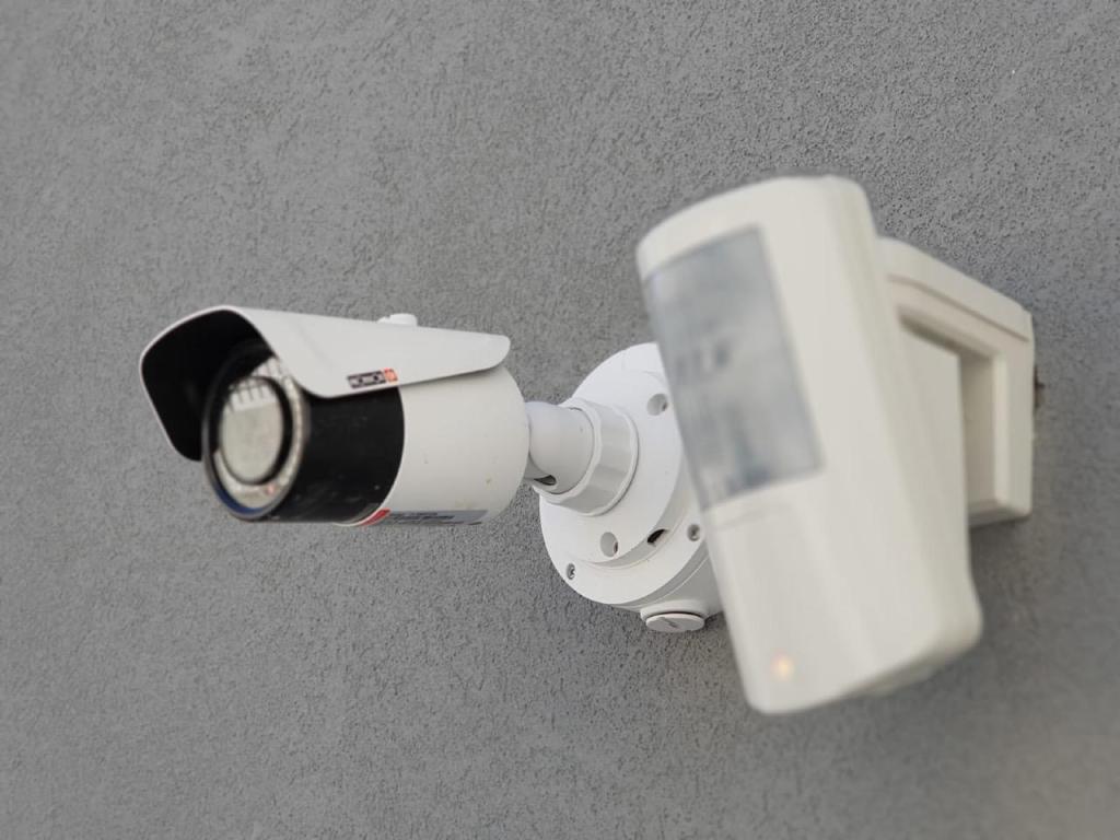 קליק סיסטמס קליק סיסטמס