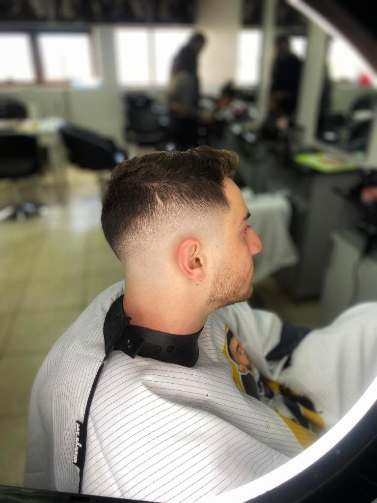 רן אמסלם עיצוב שיער רן אמסלם עיצוב שיער