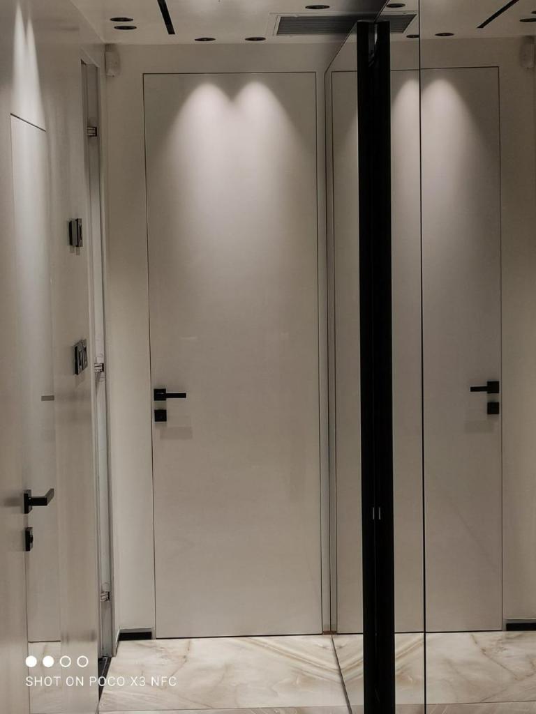 Royal Doors Royal Doors