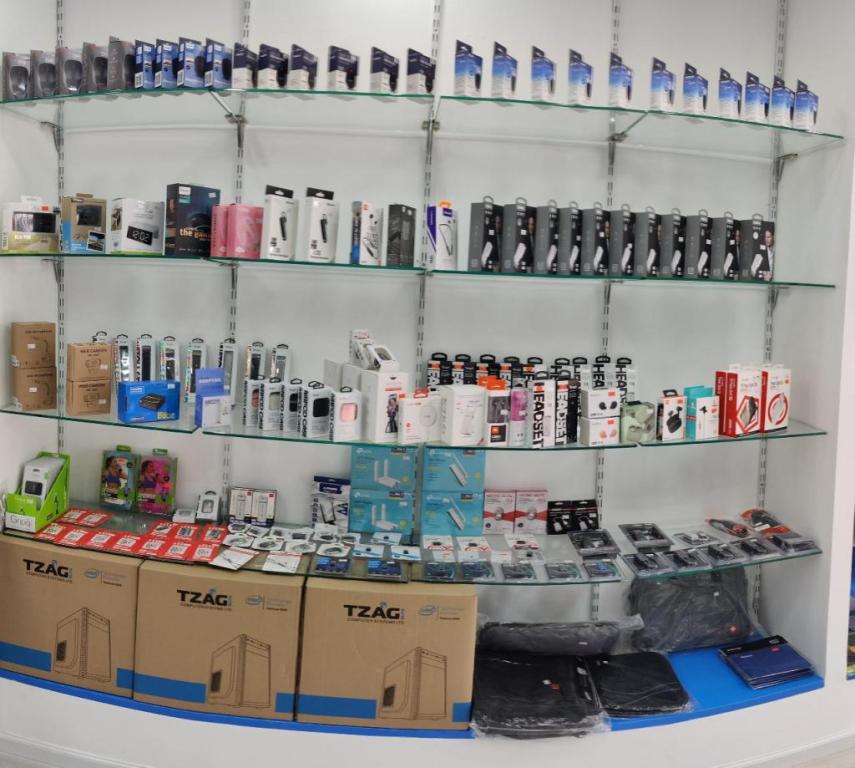 מרכז הסלולר והמחשב מרכז הסלולר והמחשב