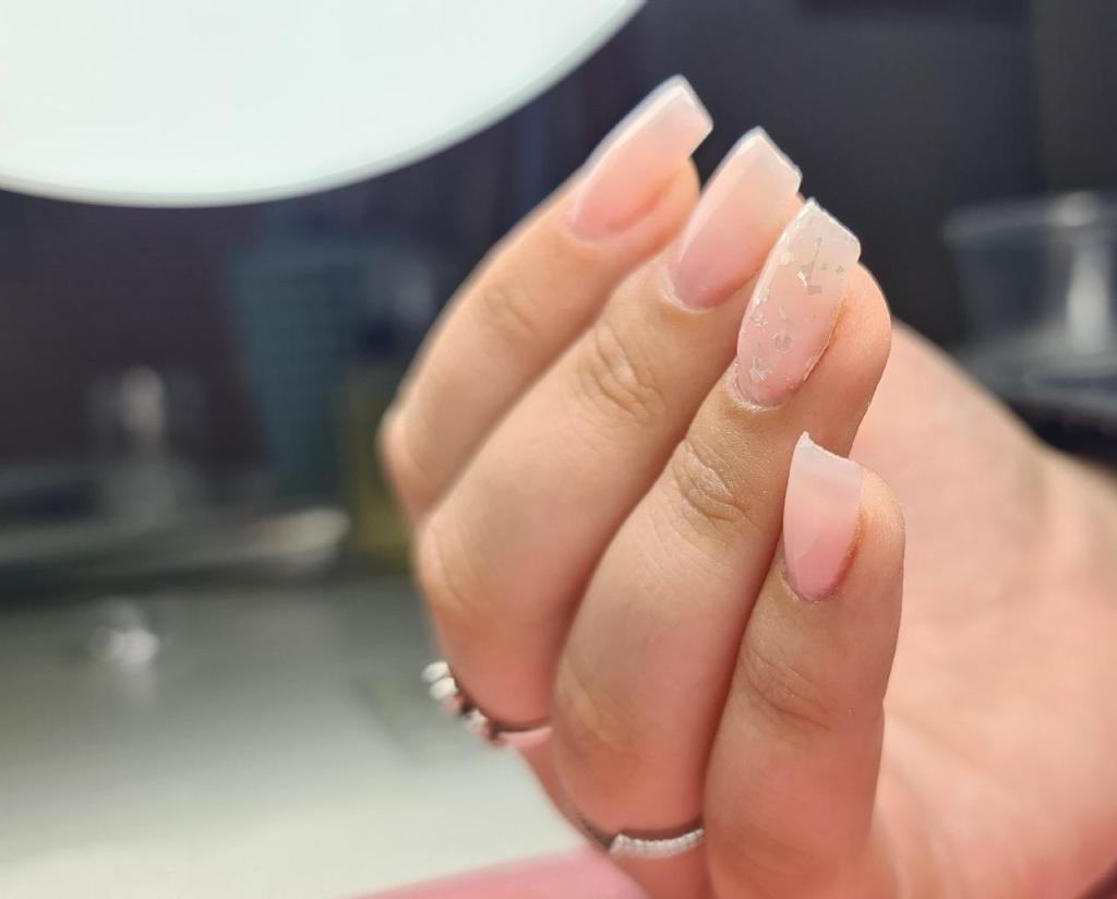 קרינה קרינה