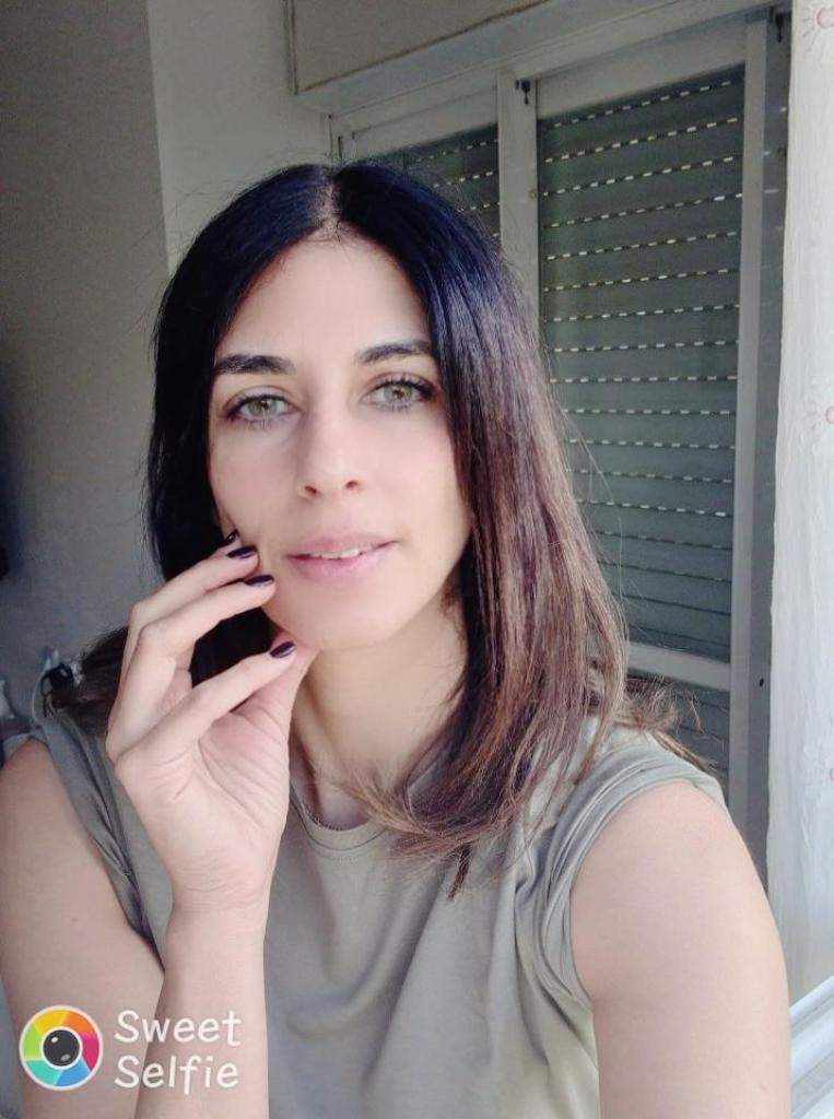 ליאת הקסם שבמגע ליאת הקסם שבמגע