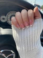 Ella nails