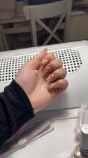 Ella nails