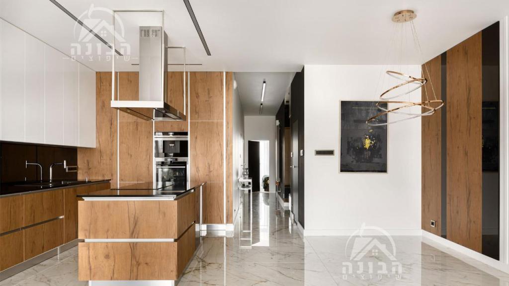 הבונה שיפוצים הבונה שיפוצים