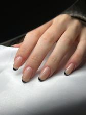 Bar nail art
