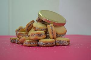 Navaro Yarden Cakes