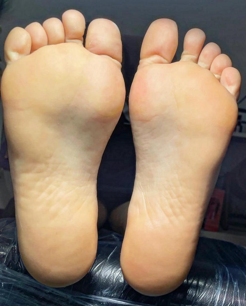 Esty beauty room Esty beauty room